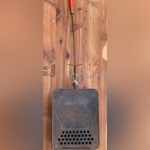 Vintage US MFG. CORP. Decatur, ILL 1940s Popcorn Popper, Stove Or Campfire